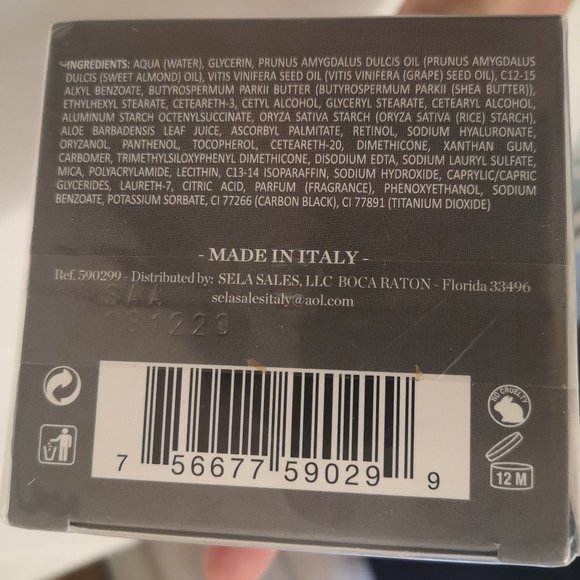 2/$40 Delfanti Charcoal Purifying Night Cream with Retinol - Picture 4 of 6
